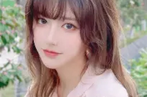 娱乐圈大爆料：关晓彤海边热吻、黄晓明独处美女3小时、黄子韬海外生子赵丽颖无缘白玉兰奖