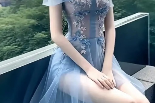 津门大网红咔咔咔邀约彩虹等主播齐聚本月24日缝纫机培训机构举办发证仪式为相声赛道网红颁发入门证书验证两年耕耘成果成身份象征